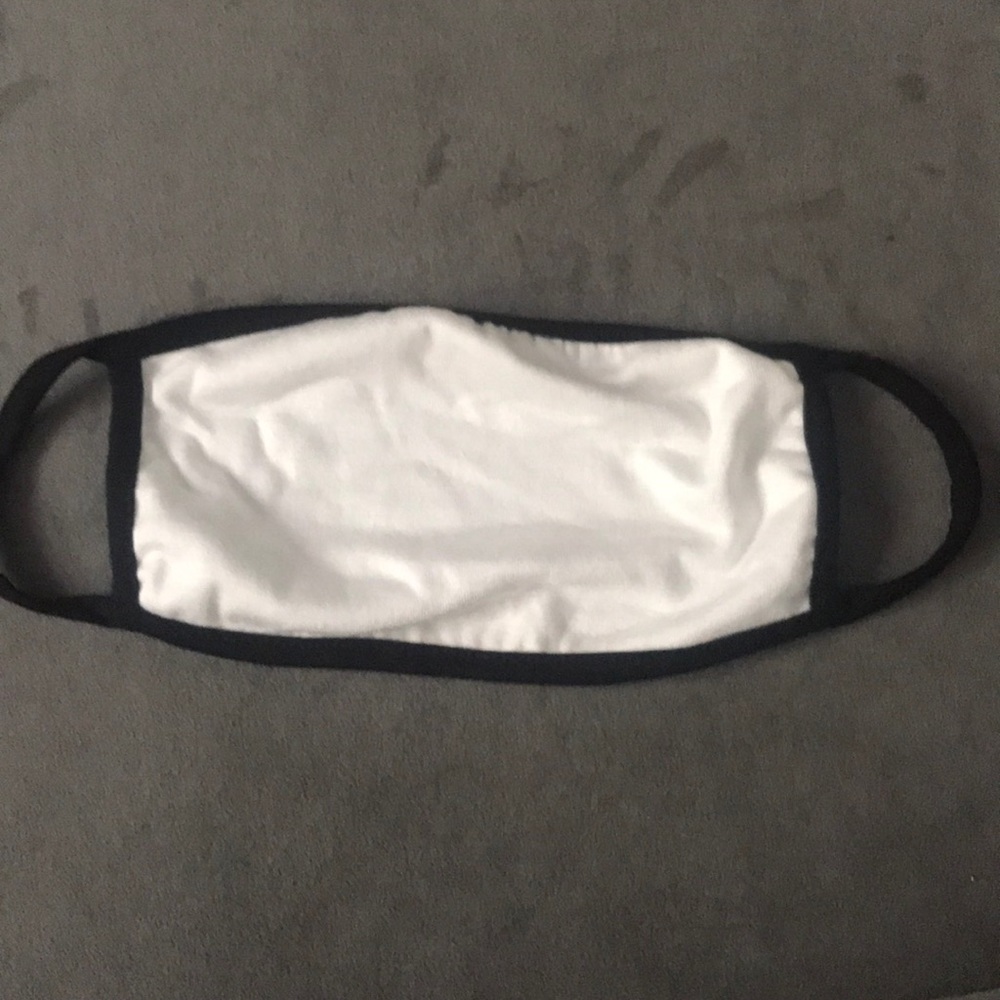 Mask 😷 - Picture 2 of 2